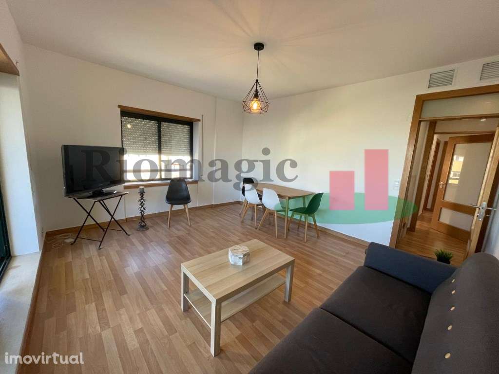 Lisboa - Apartamento T3 com Varanda vista Rio no Parque das Nações - Grande imagem: 4/27