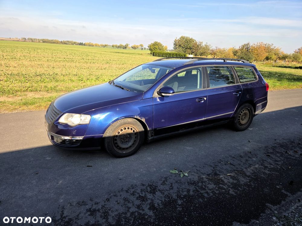 Volkswagen Passat 2.0 TDI Comfortline - 10