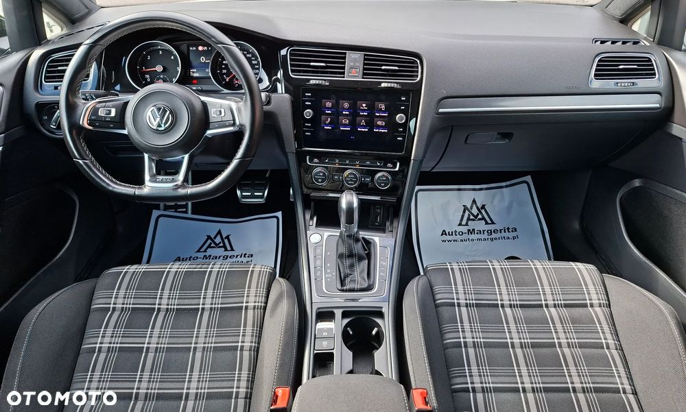 Volkswagen Golf GTD (BlueMotion Technology) DSG - 7