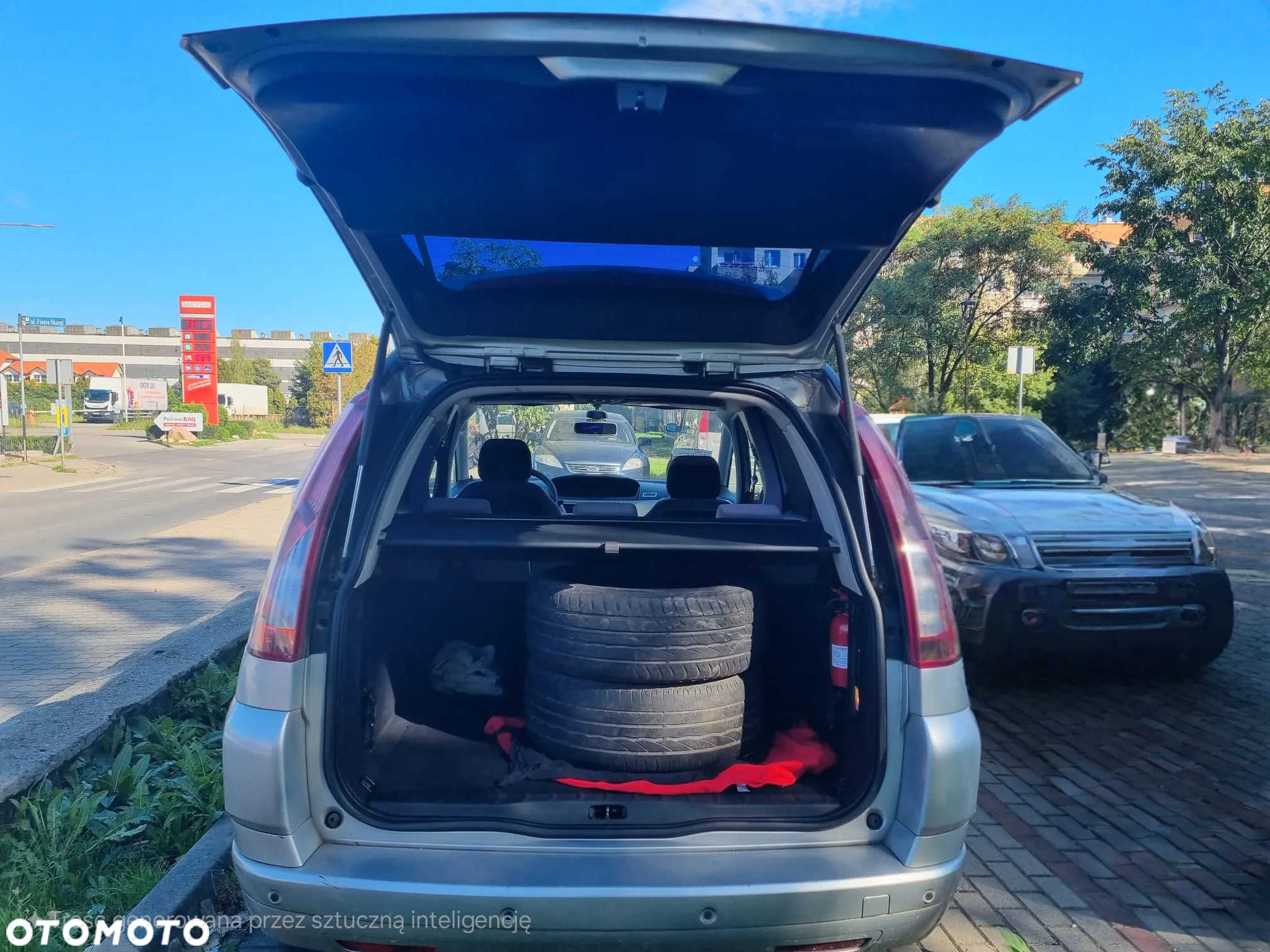 Citroën C4 Grand Picasso - 12