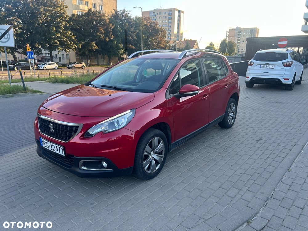 Peugeot 2008 1.2 Pure Tech Allure S&S EAT6 - 1