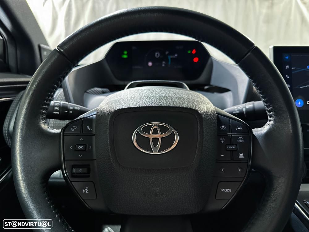 Toyota bZ4X 71,4 kWh Premium AWD - 41