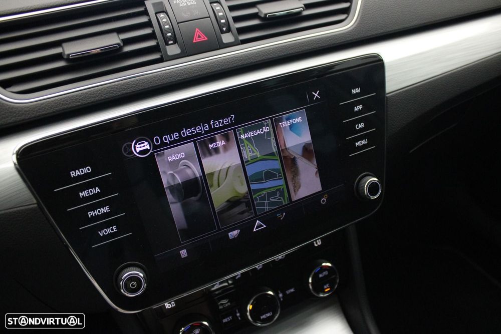 Skoda Superb Break 2.0 TDI Ambition DSG - 21