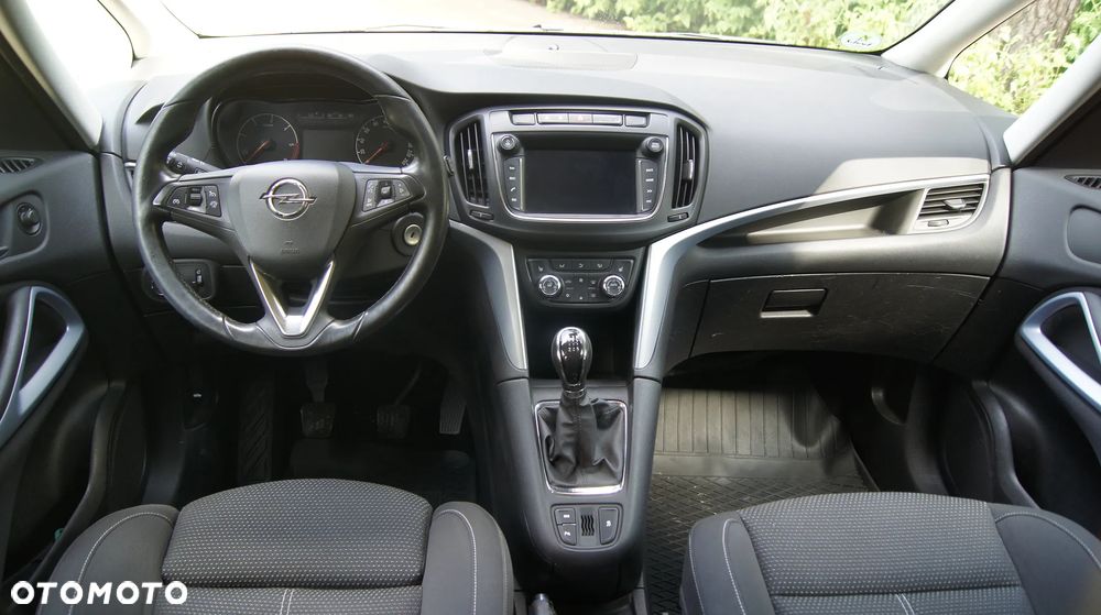 Opel Zafira 2.0 D Start/Stop Business - 14