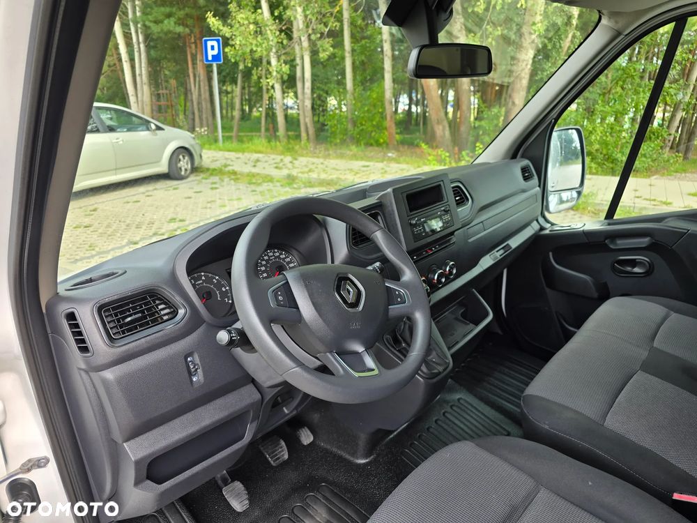 Renault Master - 18