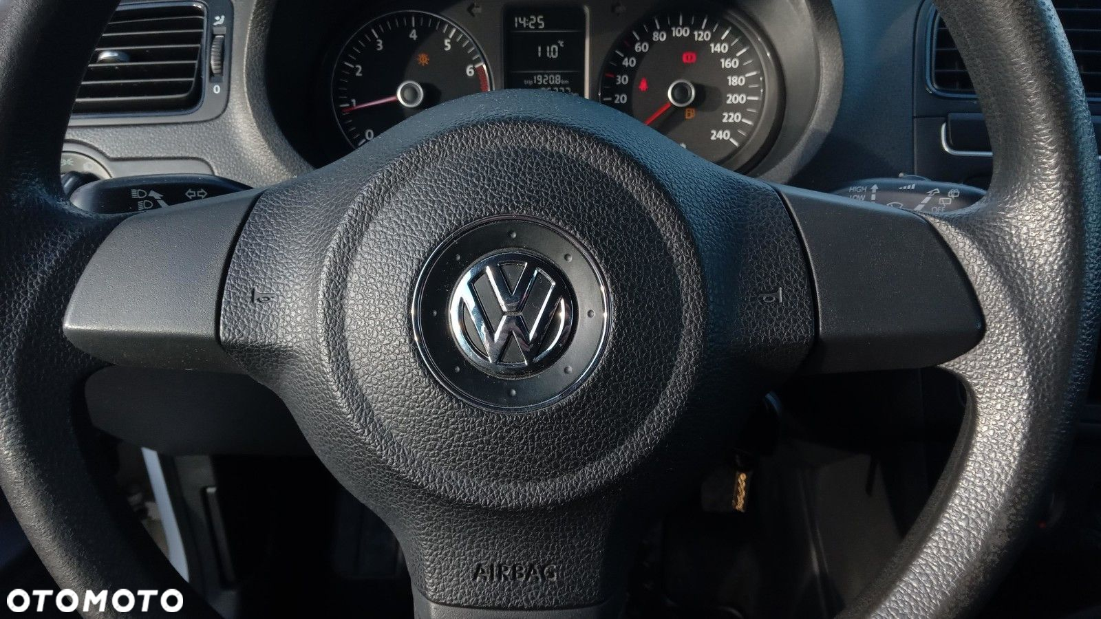Volkswagen Polo - 16