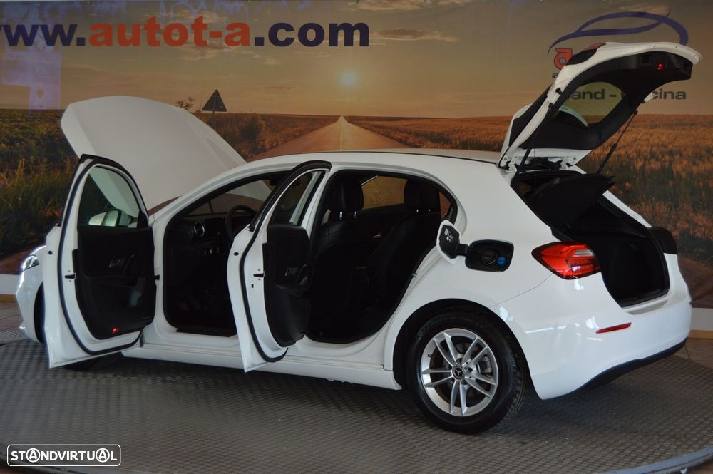 Mercedes-Benz A 180 d Progressive - 11