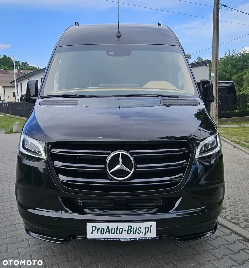 Mercedes-Benz Sprinter - 2