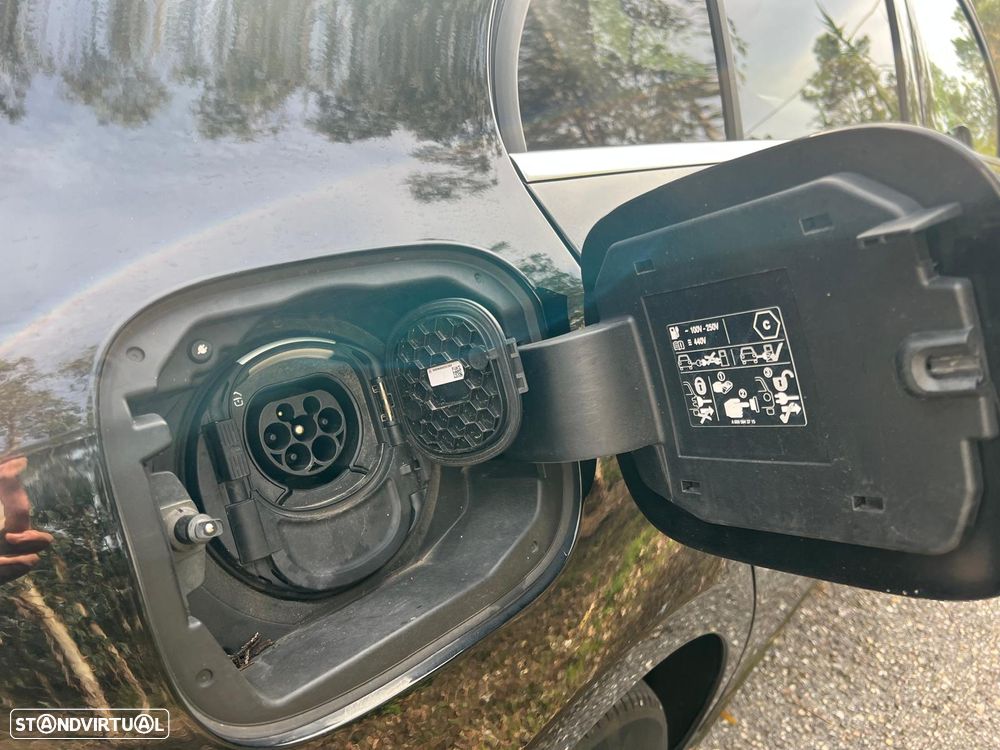 Mercedes-Benz A 250 e Progressive - 28