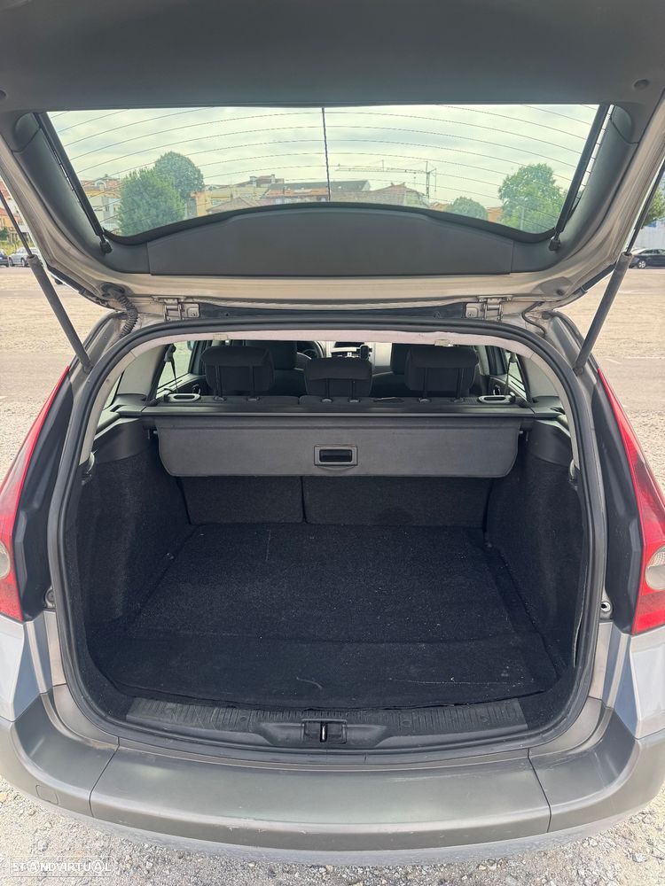 Renault Mégane Break 1.5 dCi Dynamique - 8