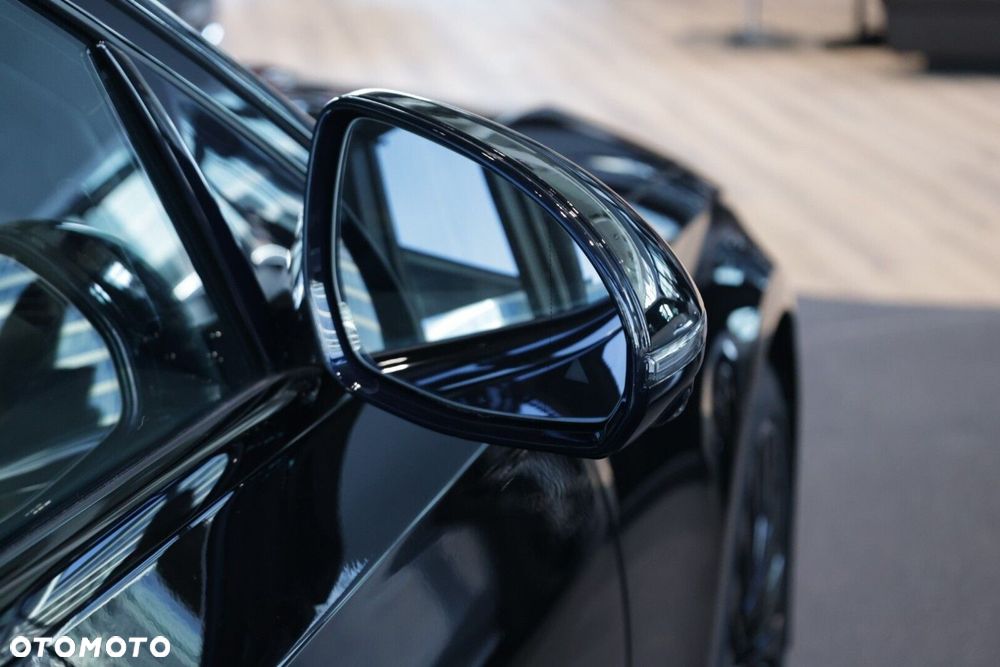 Mercedes-Benz Klasa E - 11