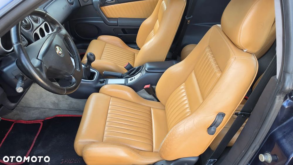 Alfa Romeo GTV 2.0 16v TSpark L - 11