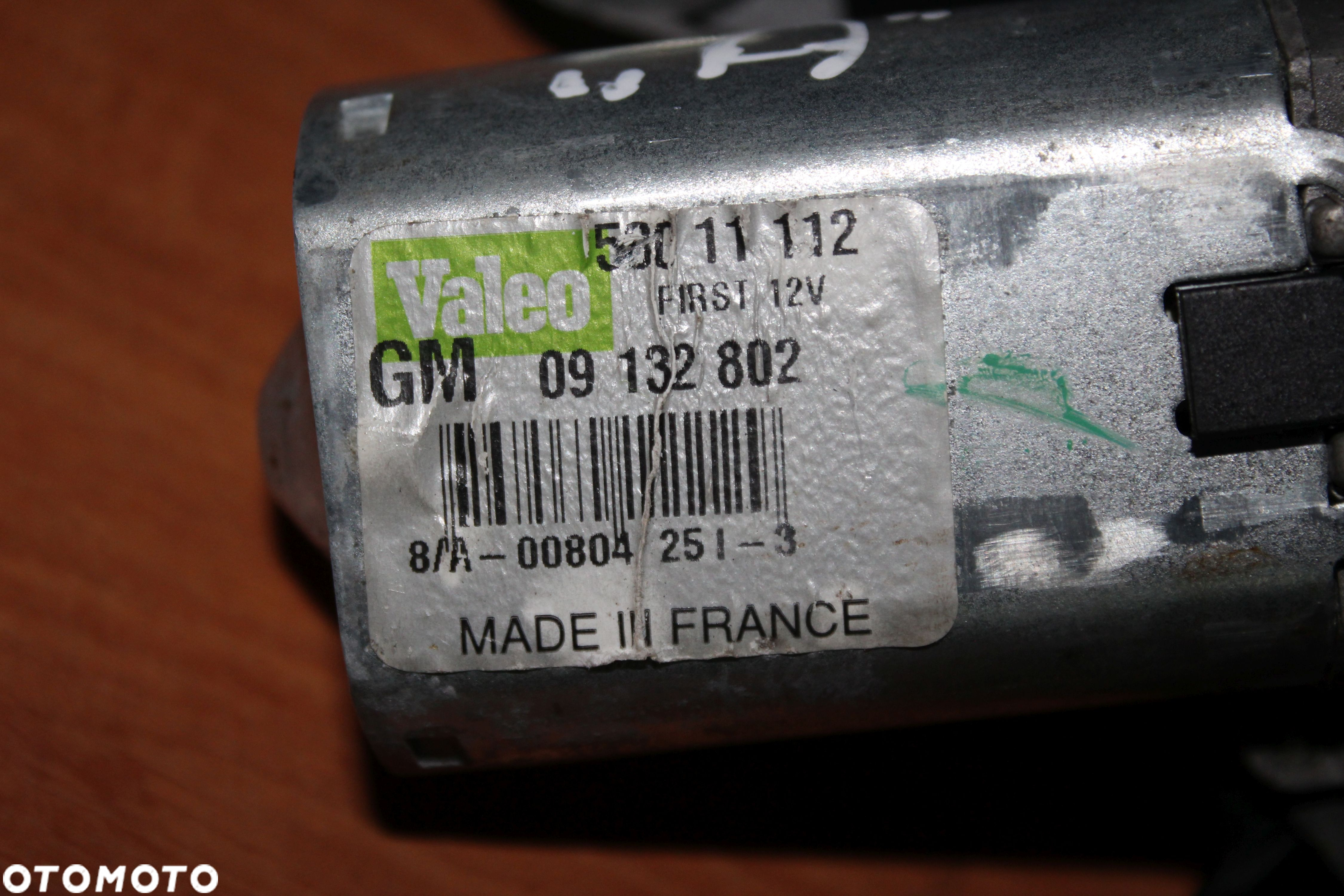 SILNICZEK WYCIERACZKI TYŁ OPEL MERIVA A CORSA C EUROPA  53011112  09132802 - 2