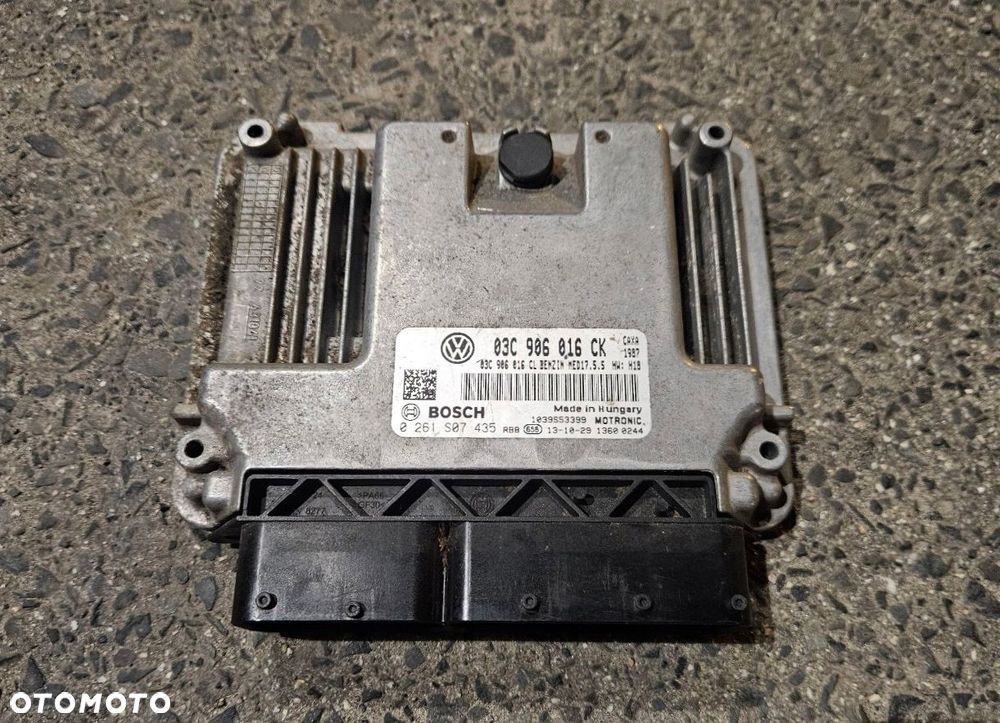 Sterownik komputer silnika ECU Skoda 1.4 TSI octavia Yeti 03C906016CK WRO - 1