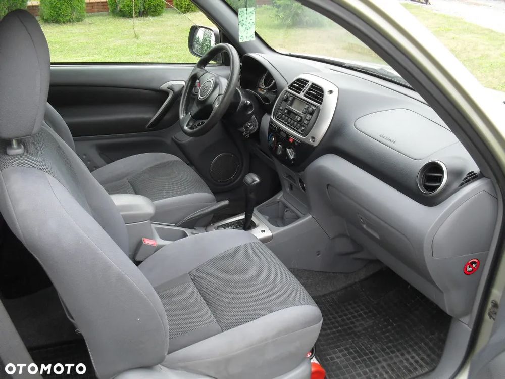 Toyota RAV4 2.0 VVT-i Prestige - 11