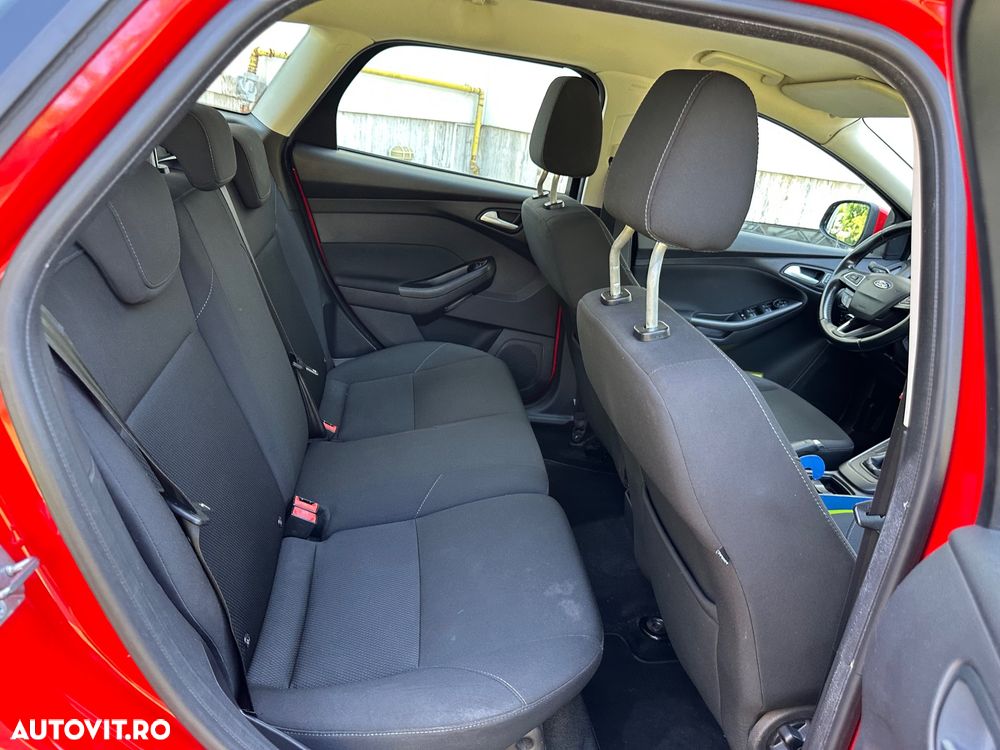 Ford Focus 1.5 TDCi ST-Line - 26