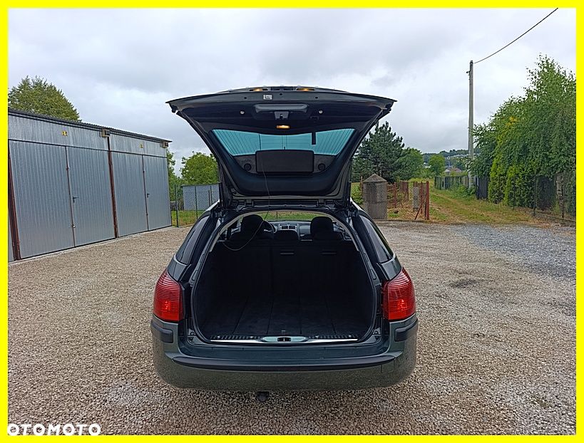 Peugeot 407 115 - 12