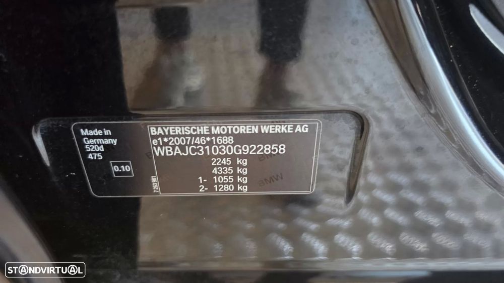 BMW 520 d Pack M Auto - 45
