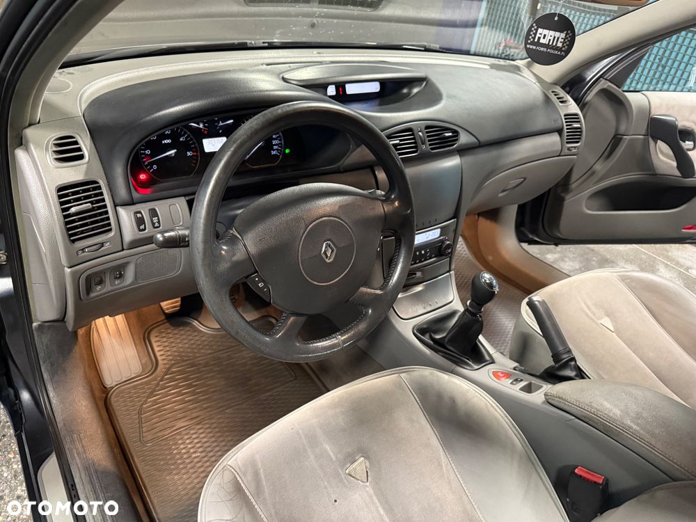 Renault Laguna - 18
