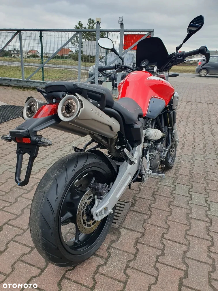 Yamaha MT - 21