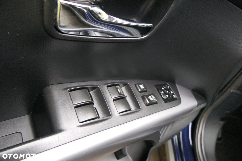 Mitsubishi Outlander 2.0 Intense 2WD - 20