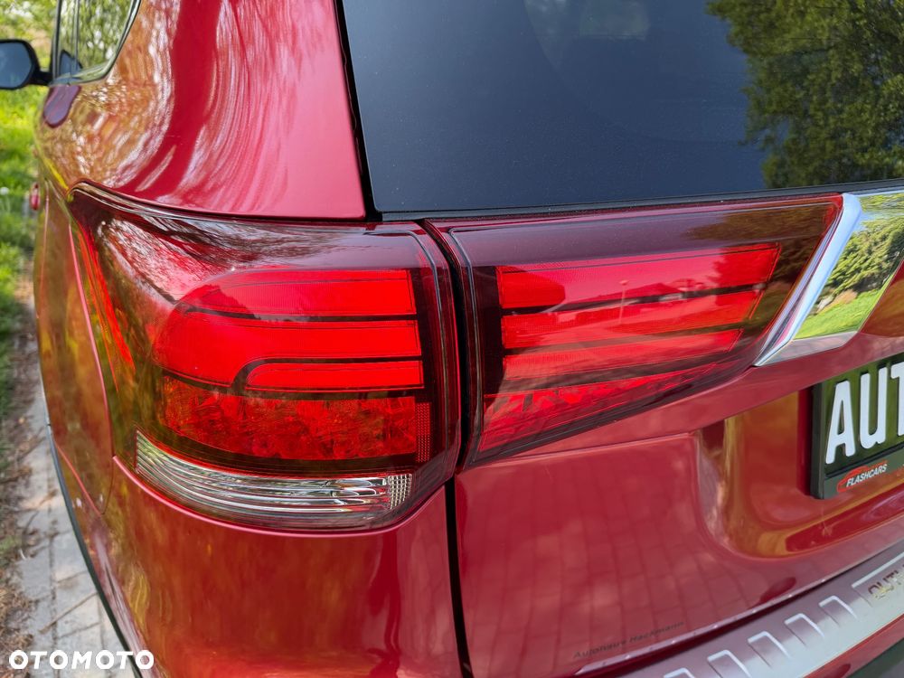 Mitsubishi Outlander 2.0 2WD CVT Diamant Edition - 22