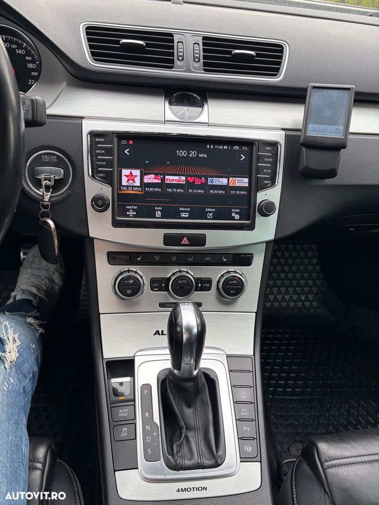 Volkswagen Passat Alltrack - 8