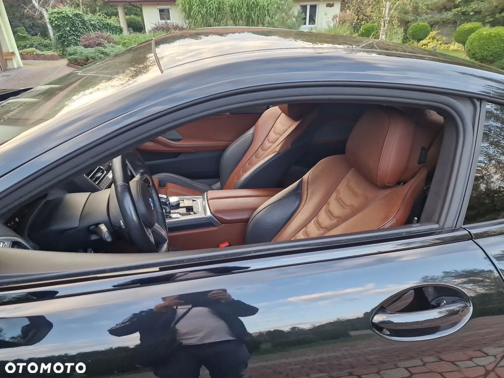 BMW Seria 8 - 5