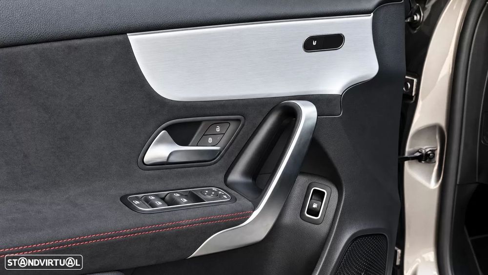 Mercedes-Benz A 250 Limousine e 8G-DCT AMG Line - 20