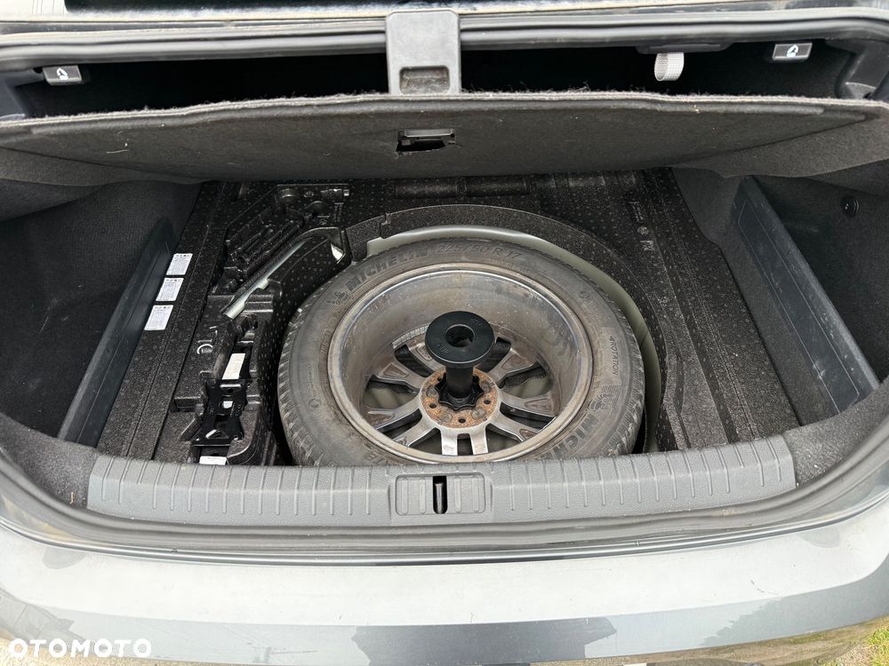 Volkswagen Passat 2.0 TDI BMT Comfortline - 30
