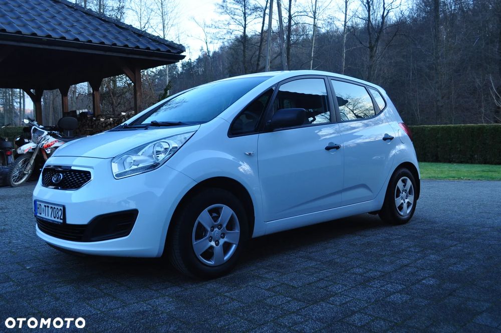 Kia Venga 1.4 CVVT Spirit - 12