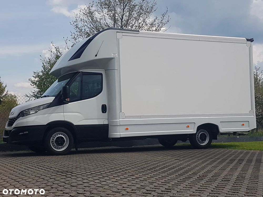 Iveco DAILY KONTENER NISKOPODŁOGOWY 4,43x2,23x2,42 SKLEP FOODTRUCK BAR KLIMA KONIOWÓZ KAMPER - 39