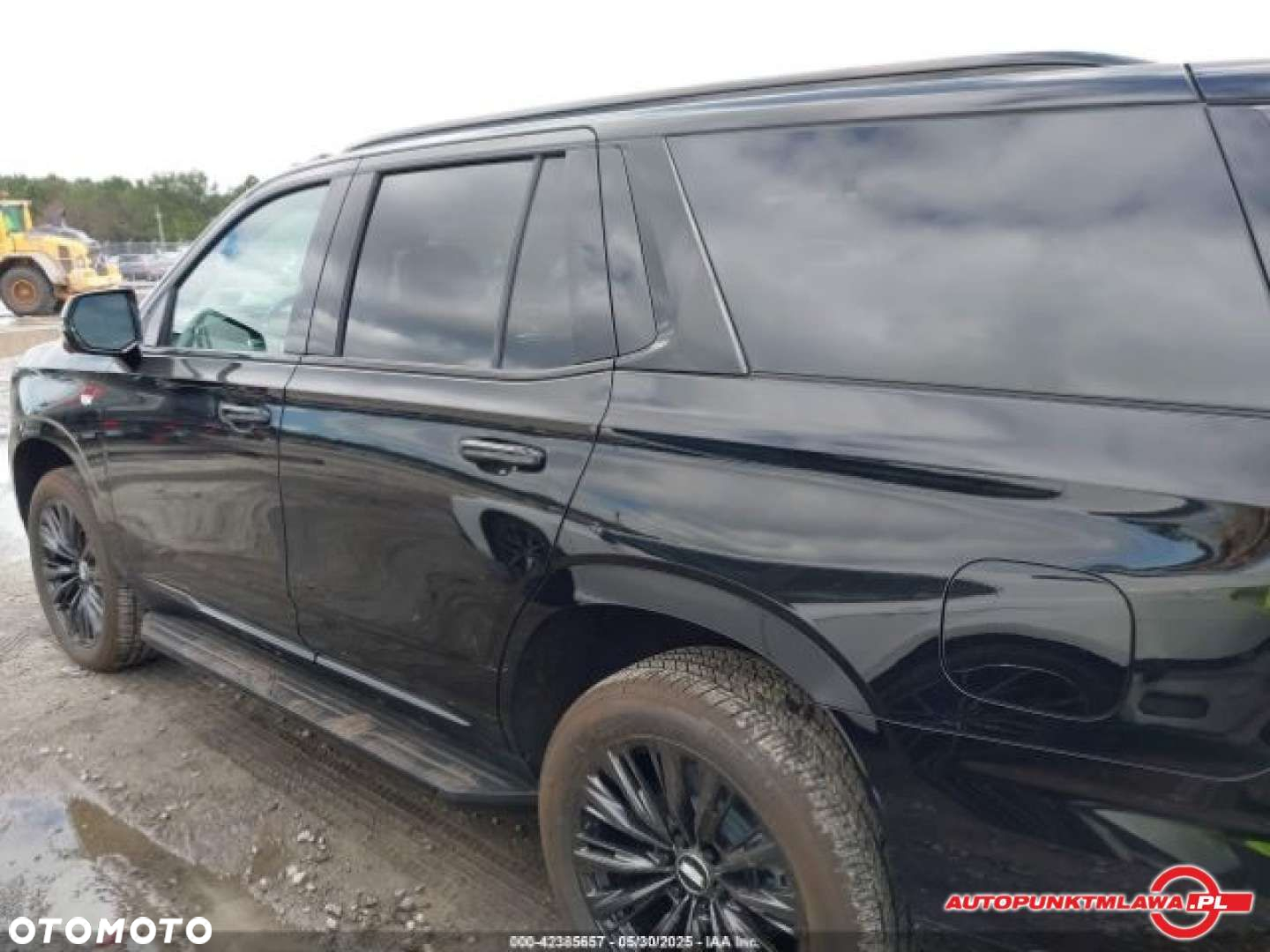 Cadillac Escalade - 14