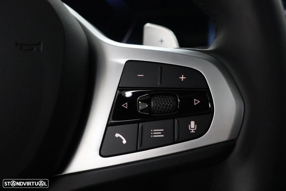 BMW 330 e Touring Pack Desportivo M Pro Auto - 20