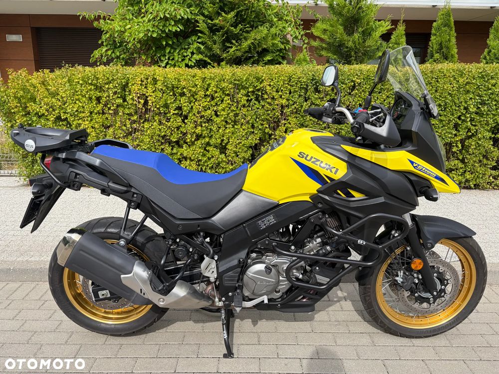 Suzuki V-STROM - 1
