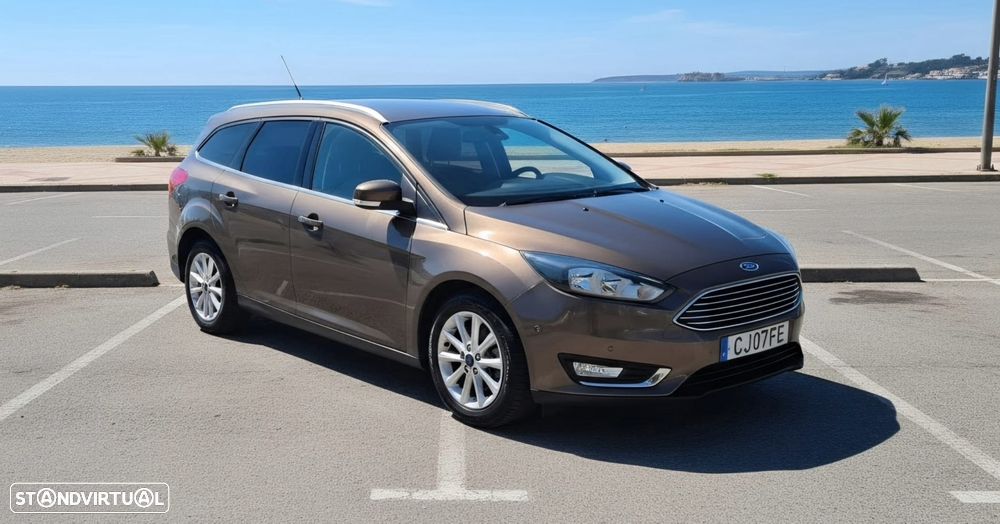 Ford Focus - 8
