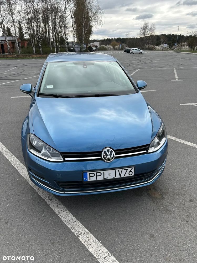 Volkswagen Golf - 5