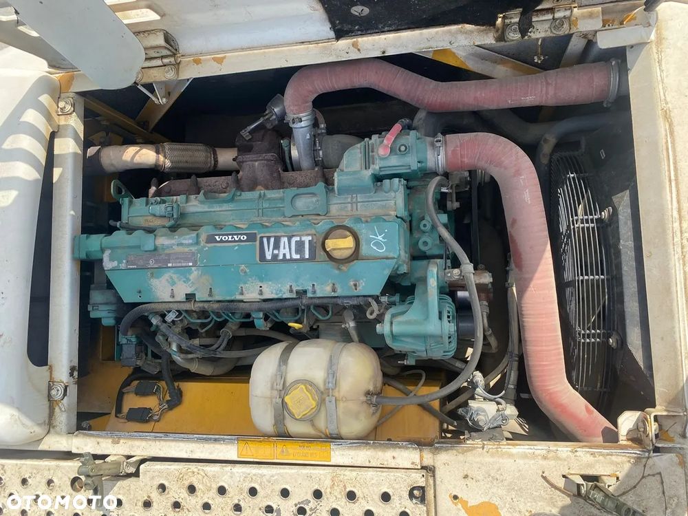 Volvo EW 160 C - 37