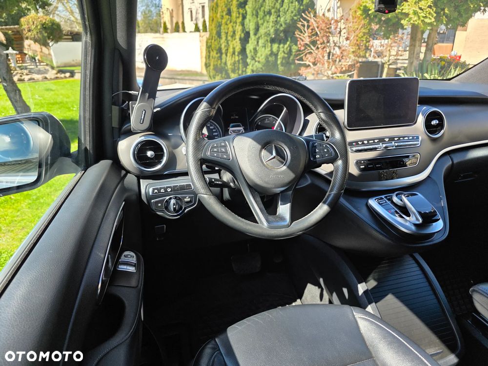 Mercedes-Benz Klasa V 220 CDI Avantgarde 7G-Tronic (ekstra d³) - 12