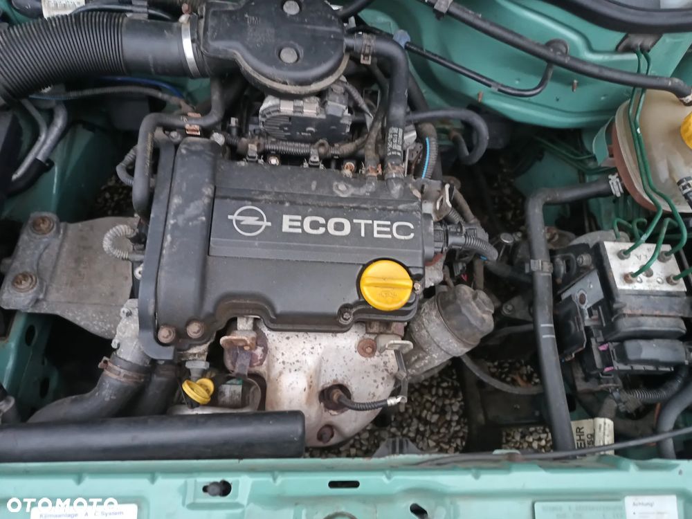 Opel Corsa 1.0 12V Comfort - 12