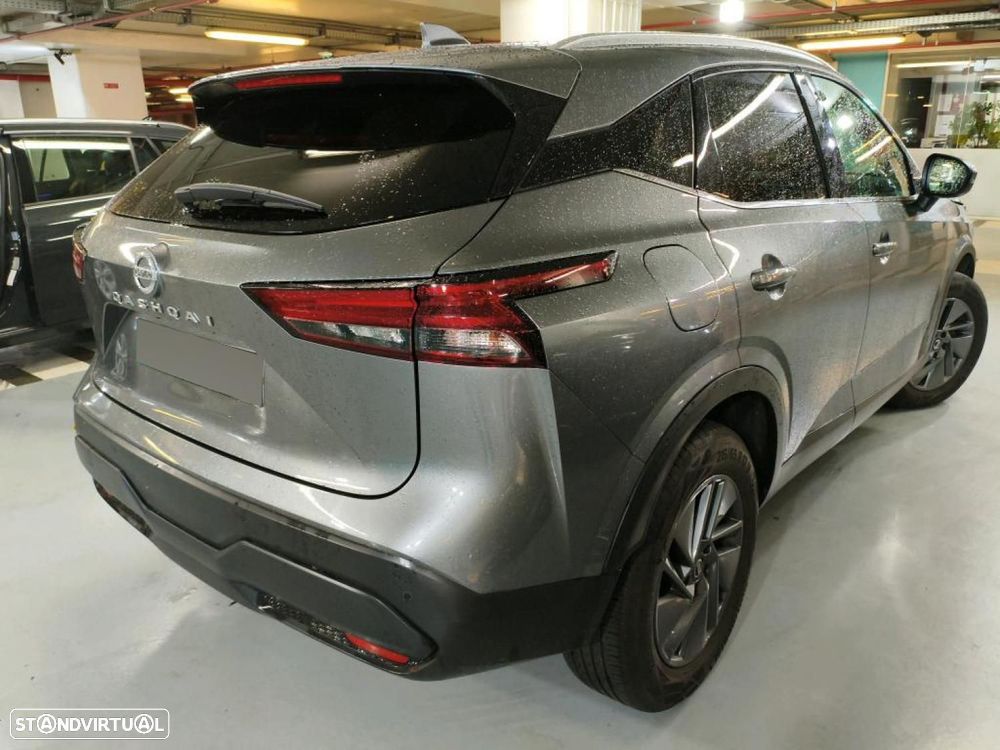 Nissan Qashqai 1.3 DIG-T N-Connecta LED+SKY - 3