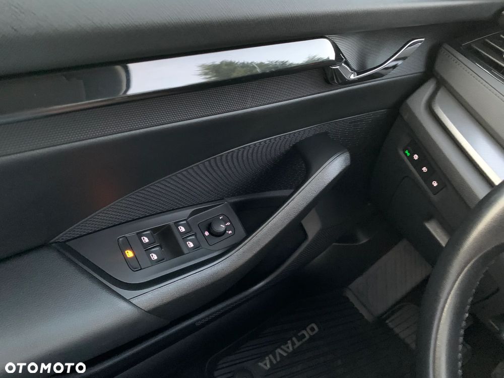 Skoda Octavia 1.5 TSI ACT Ambition - 27
