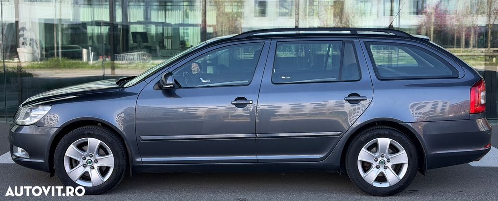 Skoda Octavia 2.0 TDI DPF Elegance - 2