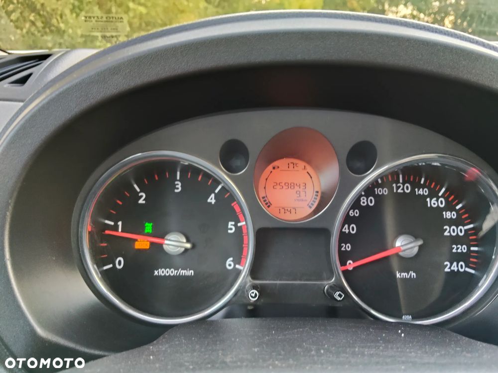 Nissan X-Trail 2.0 dCi 4x4 DPF SE - 35