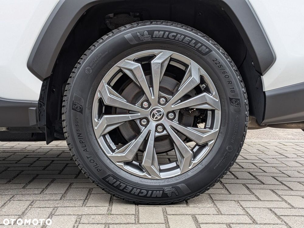 Toyota RAV4 - 22