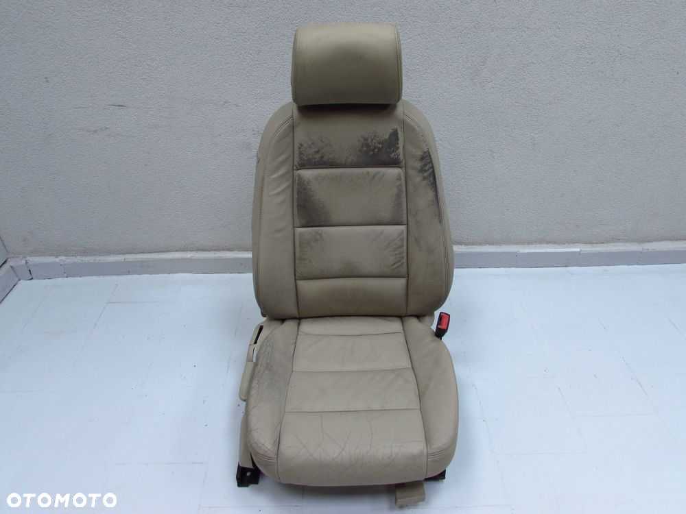 AUDI A6 C6 AVANT 04-11 FOTEL SIEDZENIE PRZOD PRAWY SKORA JASNA - 1