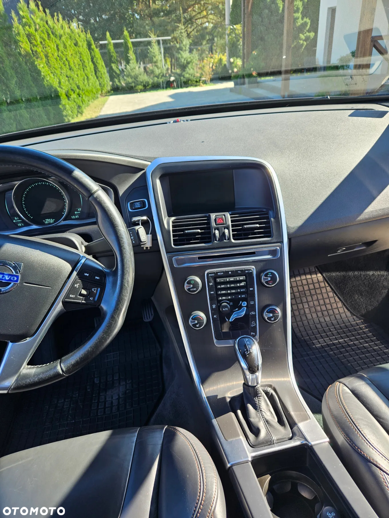 Volvo XC 60 - 11