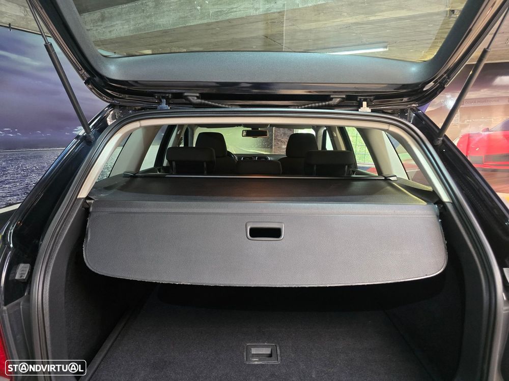 VW Golf Variant 1.6 TDi Confortline - 7