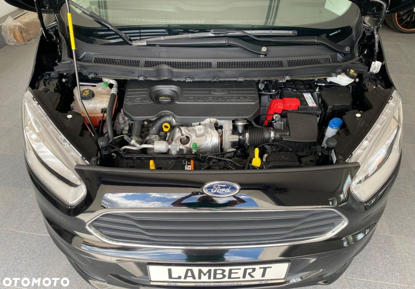 Ford Tourneo Courier - 20