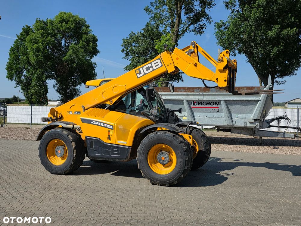 JCB 542-70 Agri Super 2020R - 32